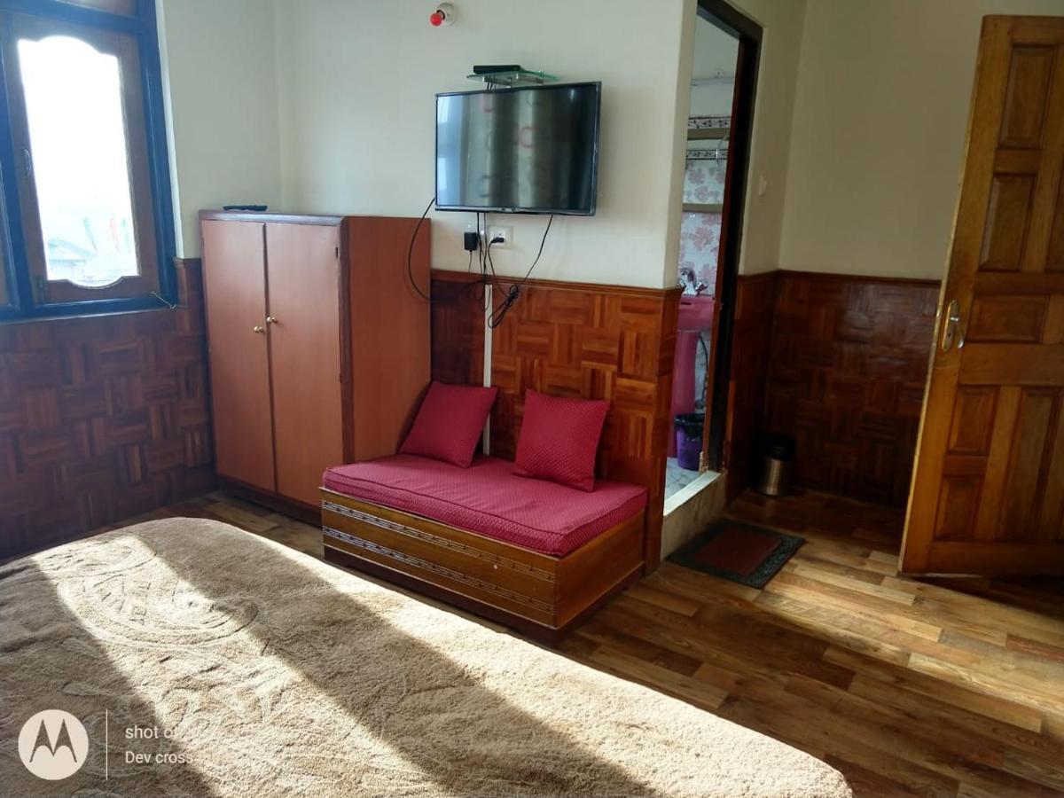 Bon Hotel Crystal Palace Gangtok Bagian luar foto