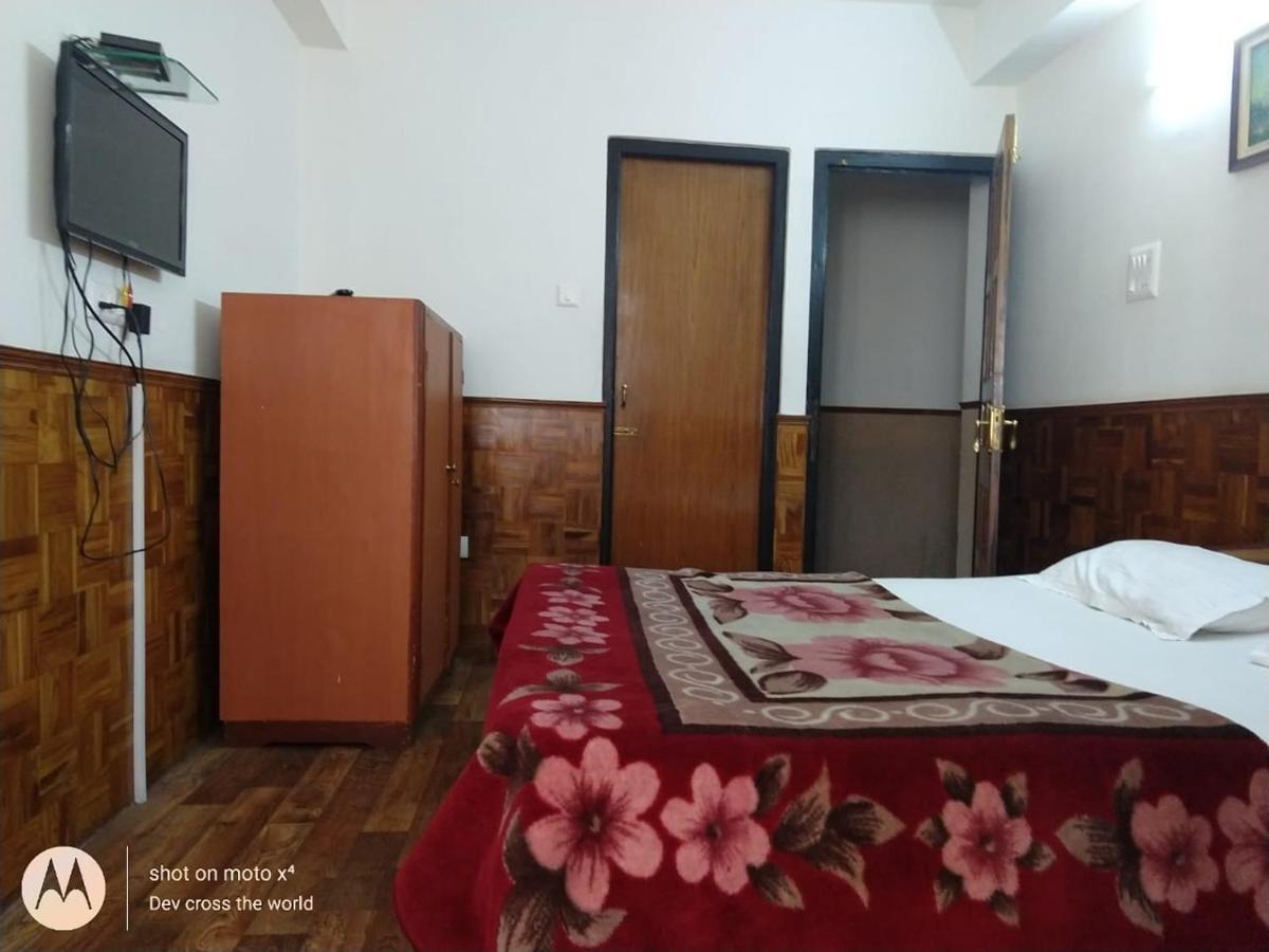 Bon Hotel Crystal Palace Gangtok Bagian luar foto